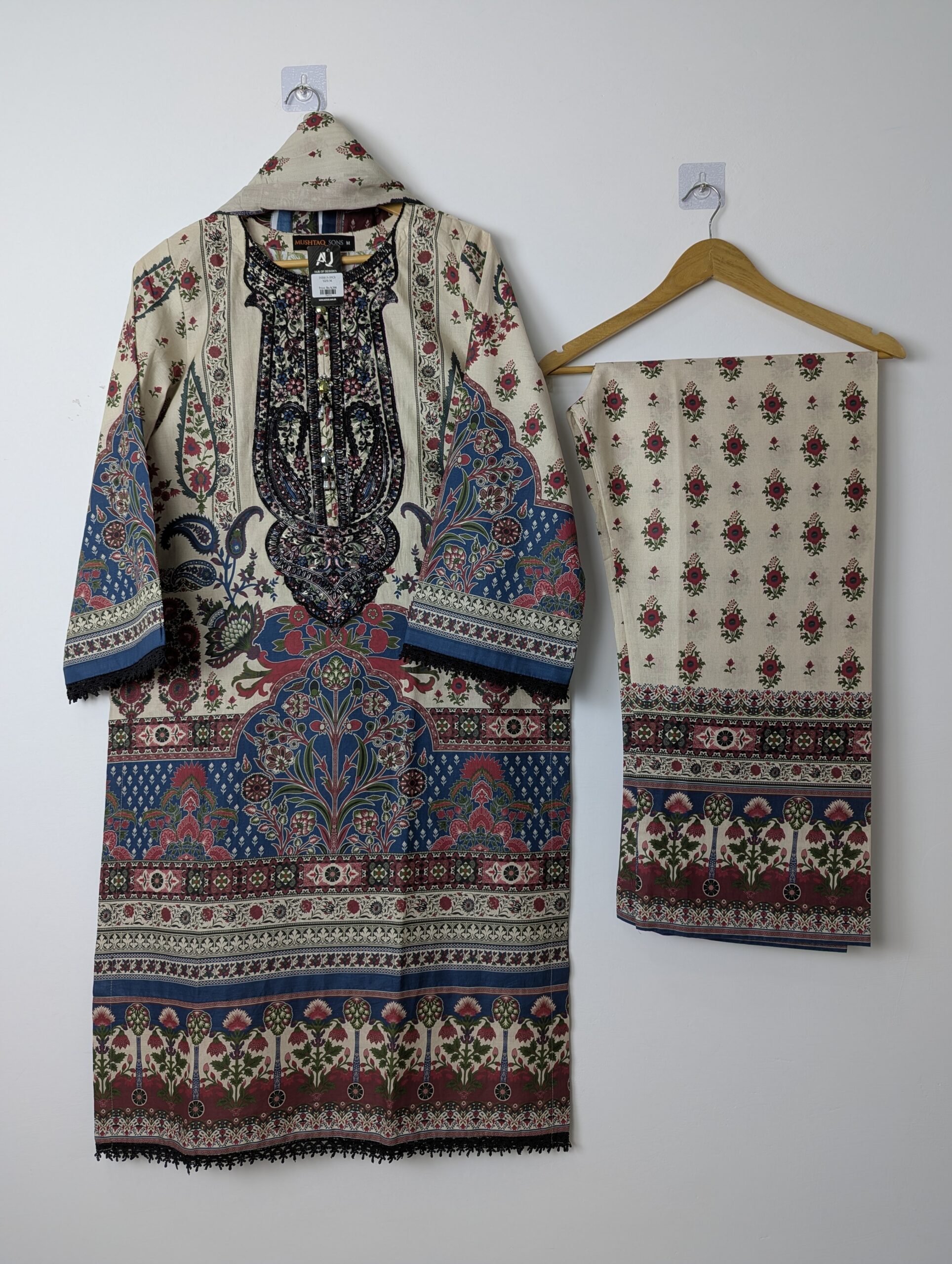 Premium Lawn |RTW|-INDS13-3PCS - Image 6