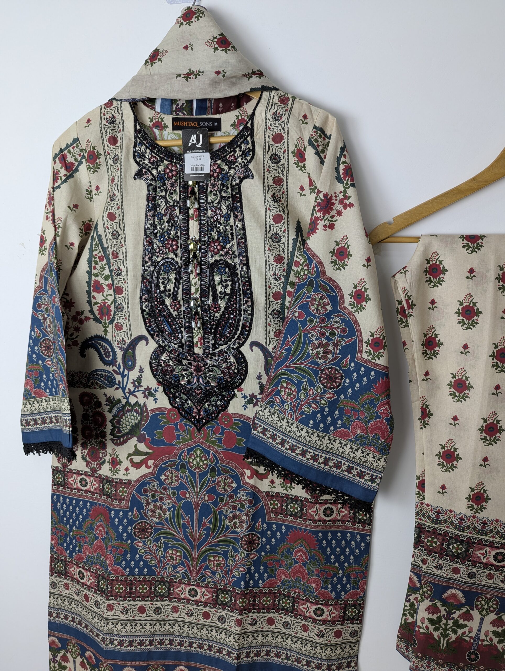 Premium Lawn |RTW|-INDS13-3PCS - Image 3