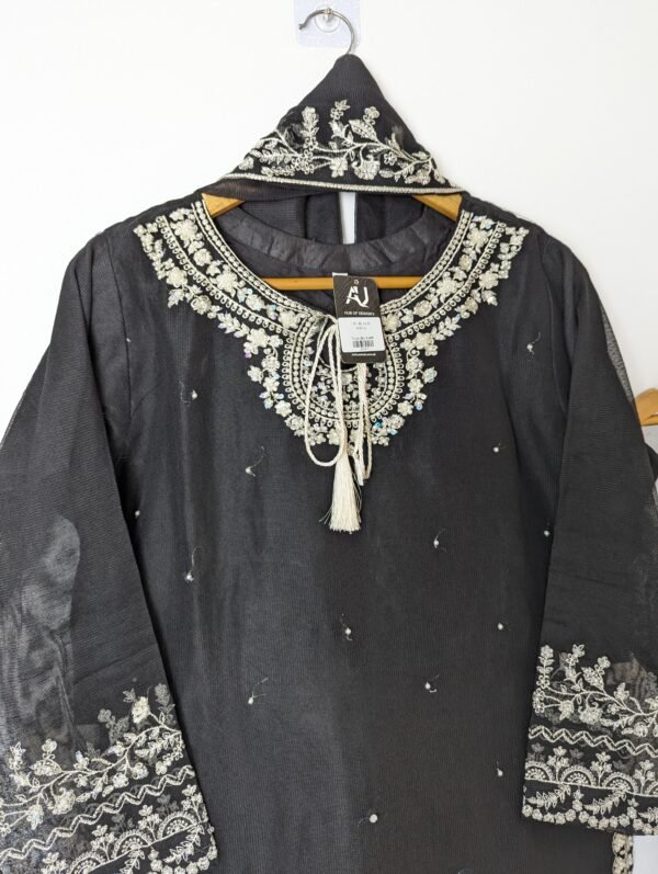 Khaddi cotton LB1-BLACK